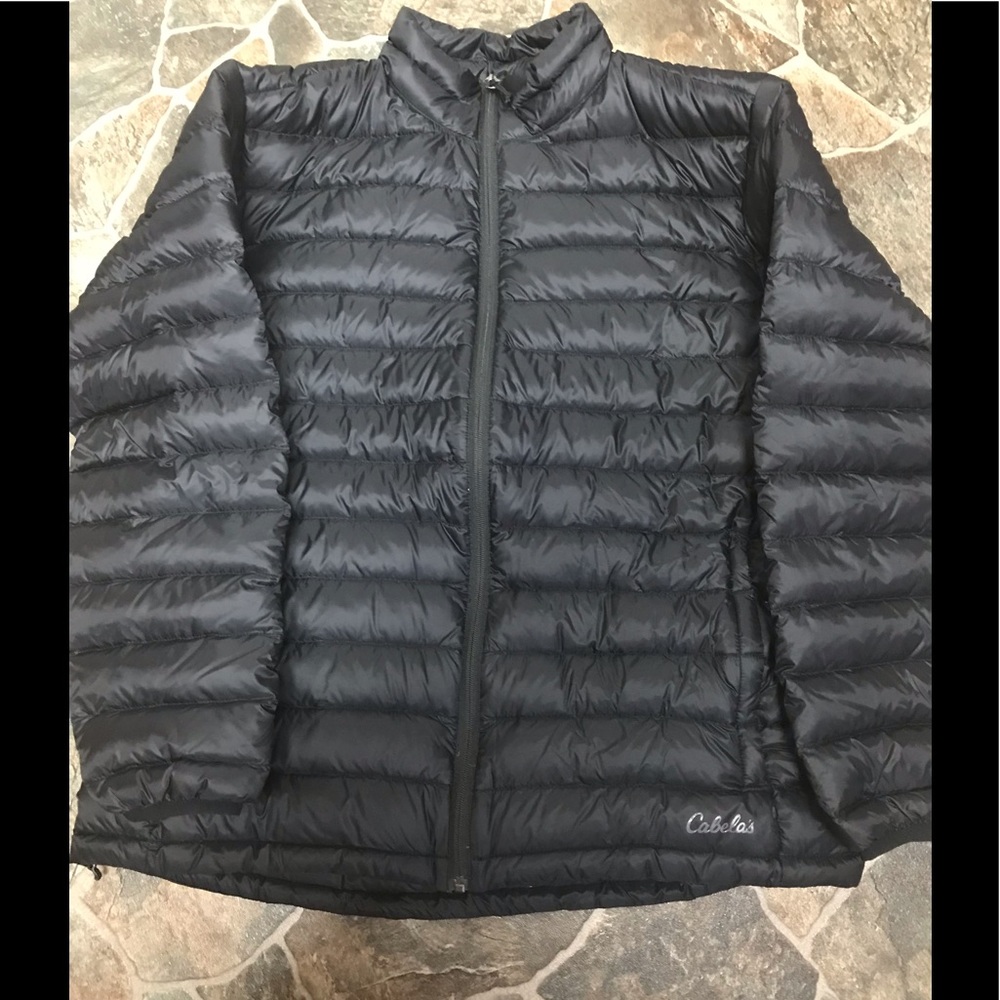 Men’s Thin Puffer Cabela’s Black Jacket